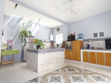 VENTA: PH 4 AMB CON COCHERA TERRAZA PATIO