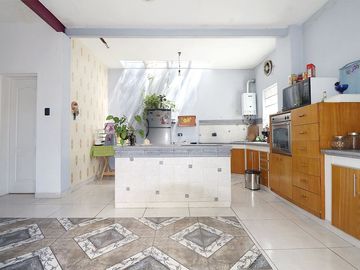VENTA: PH 4 AMB CON COCHERA TERRAZA PATIO
