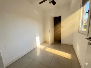 Venta dpto 3 amb dep balcon V Urquiza luminoso
