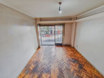 VENTA DEPARTAMENTO 4 AMBIENTES GRAL MITRE