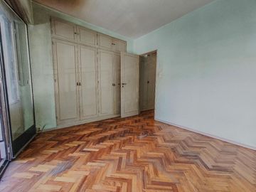 VENTA DEPARTAMENTO 4 AMBIENTES GRAL MITRE