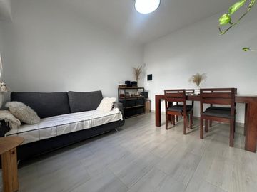 VENTA PH 2 AMBIENTES PATIO C/ COCHERA SIN EXPENSAS