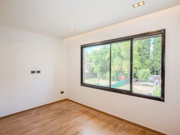 VENTA PH 4 AMB A ESTRENAR PQUE LELOIR APT CREDITO