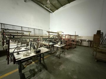 VENTA DE DEPOSITO CON OFICINAS BARRACAS MIXTURA 2