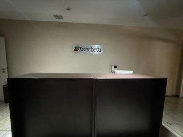 VENTA DE DEPOSITO CON OFICINAS BARRACAS MIXTURA 2