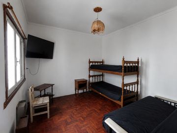 ALQUILER PH 2 AMB - PATIO - ZONA DORREGO Y ALBERTI