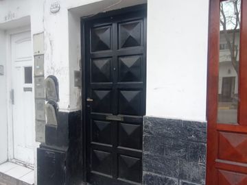 ALQUILER PH 2 AMB - PATIO - ZONA DORREGO Y ALBERTI