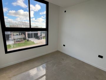 CASA 4 AMB A ESTRENAR EN COSTA DEL SOL