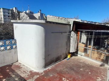 CASA VENTA 5 AMB PATIO TERRAZA COCHERA SAAVEDRA