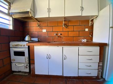 2 Casas mismo lote, Patio y Parrilla en Zona Camet