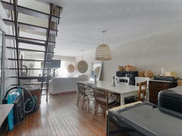 VENTA CASA 5 AMBIENTES BOEDO CON PATIO Y COCHERA