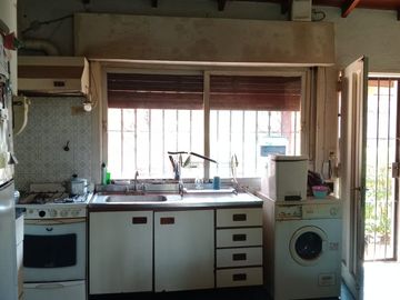 Venta de Casaquinta con pileta en Tortuguitas