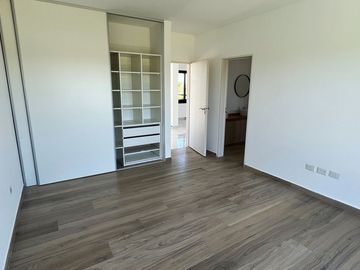 VENTA CASA A ESTRENAR HARAS SANTA MARIA FINANCIADA