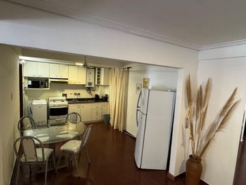 VENTA DEPTO 2 DORMITORIOS COCHERA ALBERDI CENTRO