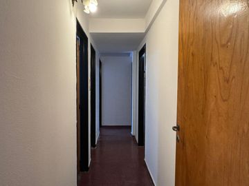 VENTA DEPTO 2 DORMITORIOS COCHERA ALBERDI CENTRO