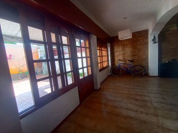 CASA EN VENTA 3 DORMI, PATIO, EN ZONA NORTE RIO