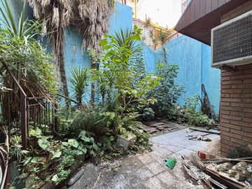 VENTA CASA 6 AMBIENTES ALMAGRO 2 PLANTAS COCHERA