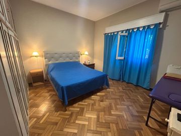 VENDE CASA 4 AMB PILETA- POSIBILIDAD 2DA VIVIENDA