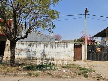 Lote de 500 m2 en AQUILER  microcentro Saenz Peña