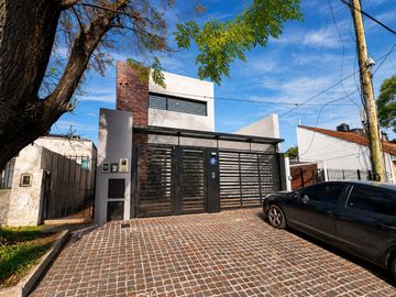 DEPOSITO CON OFICINAS EN VENTA LOMAS DE ZAMORA
