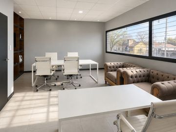 DEPOSITO CON OFICINAS EN VENTA LOMAS DE ZAMORA