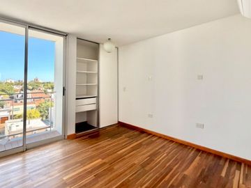DEPARTAMENTO TIPO PISO EN VENTA LA PLATA