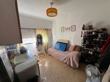 Casa 3 dormitorios Venta Sarandí Cochera y Jardin