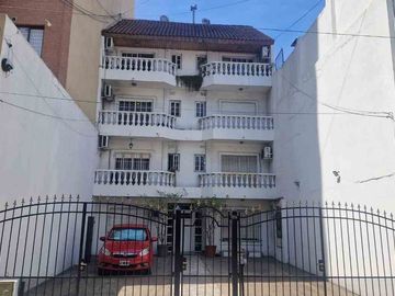 Venta Depto. 2 Amb con Coch y Altillo-Avellaneda