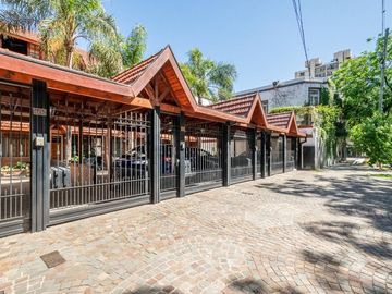 Venta casa triplex 5amb 2cocheras - Villa Urquiza