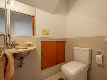 Venta casa triplex 5amb 2cocheras - Villa Urquiza