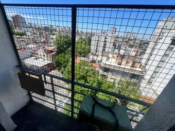 VENTA DEPTO. SEMIPISO 4 AMBIENTES C/BALCÓN - BOEDO