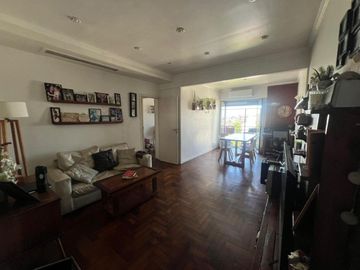 VENTA DEPTO. SEMIPISO 4 AMBIENTES C/BALCÓN - BOEDO