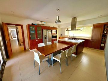 Casa en Alquiler 6 amb en el Barrio Las Viscachas