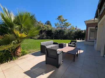 Venta casa 4 dormitorios pileta La Isla Nordelta