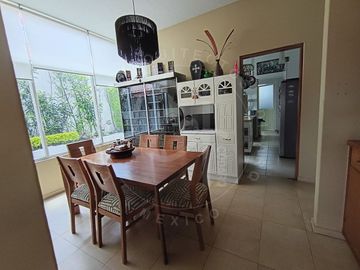 Venta casa en  Real Esmeralda, Zona Esmeralda