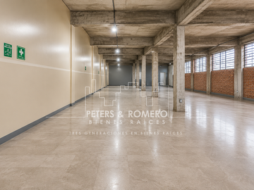 Edificio como Terreno en Venta en la San Rafael