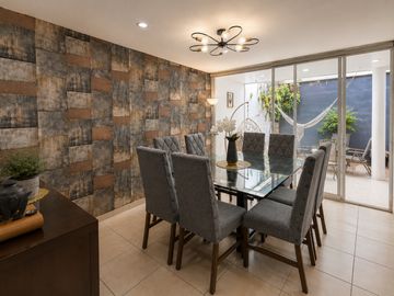 Casa remodelada en venta en Yalta Campestre | 3 recámaras | Estudio | Norte de Aguascalientes