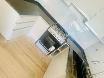 DEPARTAMENTO ALQUILER VIAVENTO  CON COCHERA