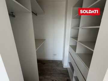 Departamento  alquiler en Zug Caamaño - tres ambientes con balcon
