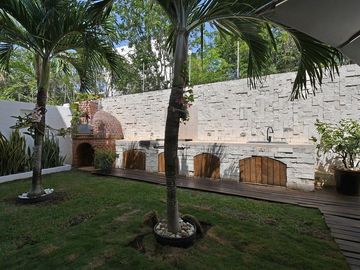 Casa Magna | Residencia de Doble Altura Exclusiva