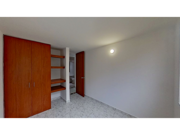 Villa Santorini-Britalia, Suba