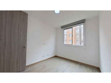 Porton de Hayuelos  2 -Moodelia ocidental , Fontibón