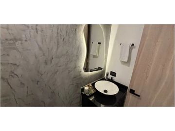 Apartamento para venta en El Poblado, Castropol