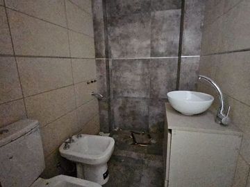 VENTA DEPARTAMENTO G CRUZ A ESTRENAR CON COCHERA