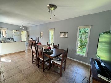 VENTA CASA 5 AMB CON PILETA EN COUNTRY LAS LAJAS