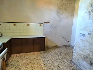 CASA 2 PLANTAS, JARDIN , PATIO Y GARAGE 5 AMB.