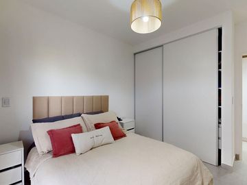 Departamento en VENTA 2 Amb CASEROS COCHERA