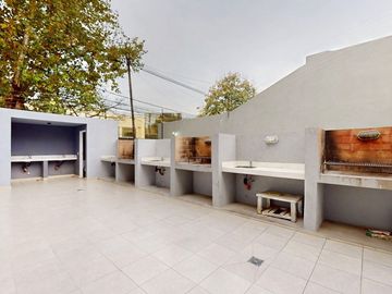 Departamento en VENTA 2 Amb CASEROS COCHERA