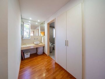 VENTA DEPARTAMENTO DUPLEX PREMIUM COCHERA ARROYITO