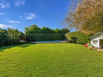 VENTA CASA 6 AMB C/DEP BARRIO CERRADO VILLA OLIVOS